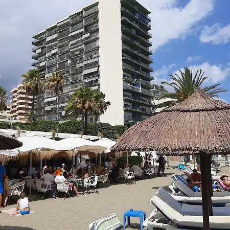 Daire En Primera Linea De Playa B Centro De *