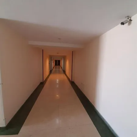 Апартаменти En Primera Linea De Playa B Centro De