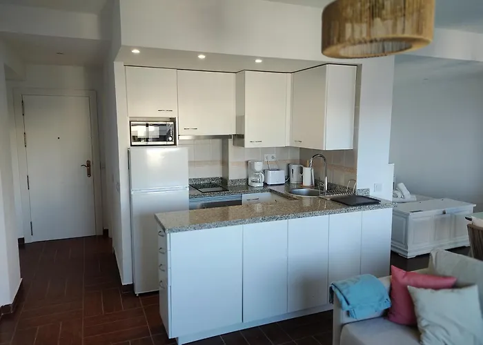 Apartamento En Primera Línea De Playa B Centro De Marbella